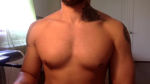 hornybbcxx online show from December 18, 6:35 pm