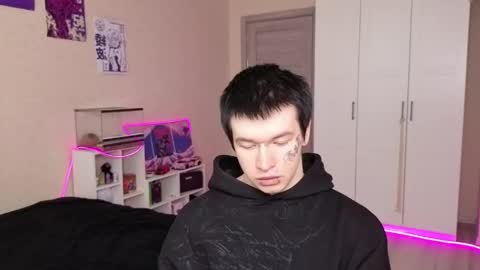 Yuki online show from April 12, 7:32 am