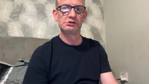 HawkTuah online show from April 24, 10:45 pm