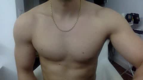 hornyspaniard93 online show from March 1, 9:03 pm