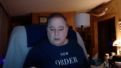 Snapshot of horsebigballs chatting on February 9, 11:46 pm horsebigballs online show from February 9, 11:46 pm