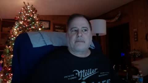 Snapshot of horsebigballs chatting on January 23, 2:12 am horsebigballs online show from January 23, 2:12 am