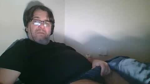hot1nude1swinger online show from October 3, 11:43 pm