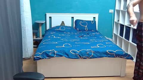 hot_cap_77 online show from October 20, 7:40 pm