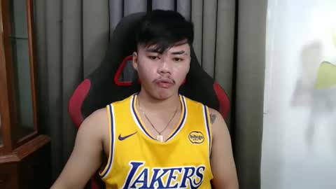 emman online show from October 26, 4:47 am