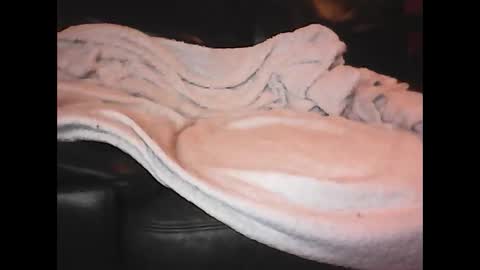 hot_fire_man online show from June 7, 1:34 am