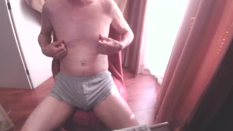 hotalexsander17 online show from May 24, 5:52 pm