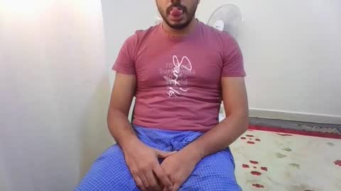 Hotboy8677 online show from April 5, 8:55 am