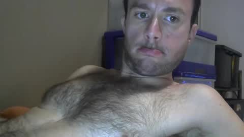 Le jardinier sexy online show from April 4, 8:06 pm