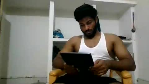 hothunkman352176 online show from June 30, 7:04 pm
