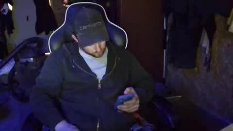 TW28 online show from April 3, 8:44 am