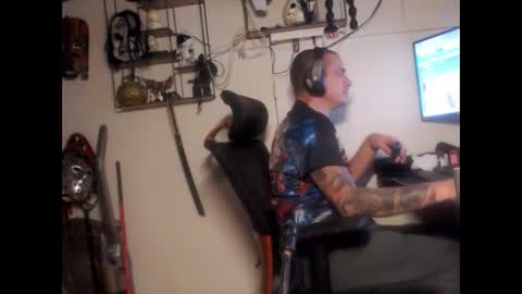 hotkinkytat online show from January 28, 11:28 pm