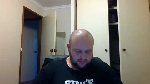 hotrodder323 online show from December 6, 9:10 am