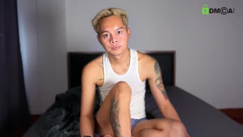 C A R L I T O online show from April 7, 12:10 am