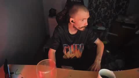 hot online show from March 11, 6:30 pm