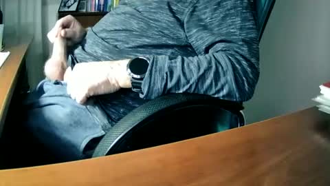 Snapshot of hpeter111 chatting on February 22, 11:10 pm Peter online show from February 22, 11:10 pm