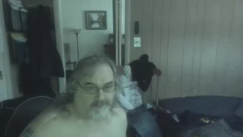 lonely huggy bear online show from February 26, 3:08 pm