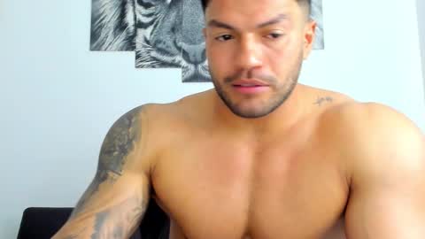 Eli online show from December 3, 2:12 pm