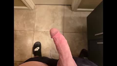 hung_mac0 online show from December 21, 5:32 pm