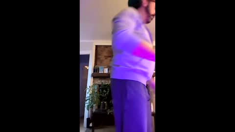 hungitalian40 online show from January 15, 1:25 pm