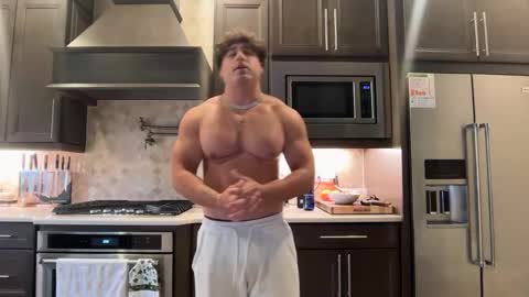 hungkingg22 online show from April 14, 3:00 pm