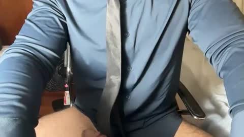 hunglatinnerd online show from April 22, 8:57 pm