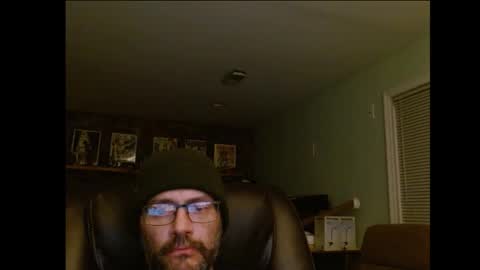 LonelyGuy online show from November 18, 3:10 am