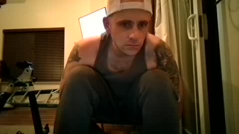 hungoutlaw69420 online show from November 17, 5:32 am