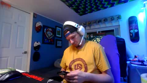 hungtxcock92 online show from December 19, 12:24 pm