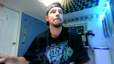 hungtxcock92 online show from March 22, 12:54 pm