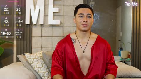hunk_ryan online show from December 26, 12:59 pm