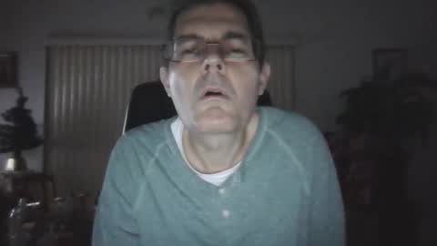 hunkmasclefad458 online show from December 15, 4:31 am