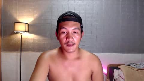 hunkylloyd online show from March 16, 5:55 am