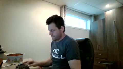 hurley7890 online show from March 11, 2:13 pm