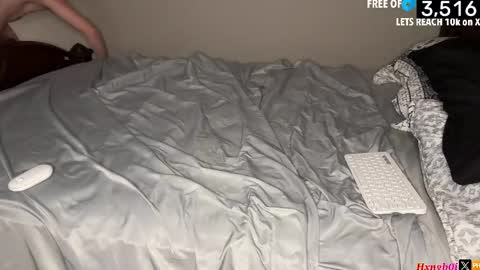 hxngb0i online show from September 22, 4:01 am