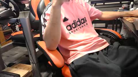 Snapshot of i_am_only_human chatting on September 22, 7:57 pm lucifer online show from September 22, 7:57 pm