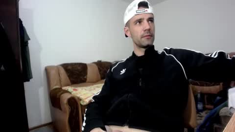 i_like_older_men online show from February 18, 9:29 am