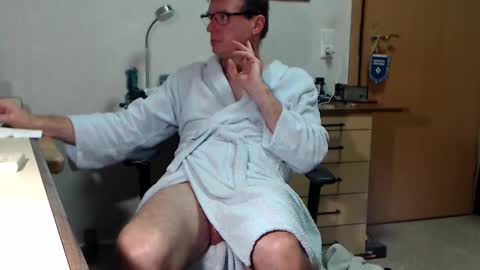 iamachim online show from November 30, 9:50 pm