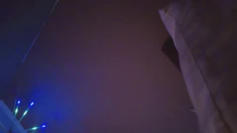 iamhereandnow online show from November 29, 6:15 am