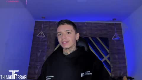 IAN CASTILLO online show from April 10, 11:17 am