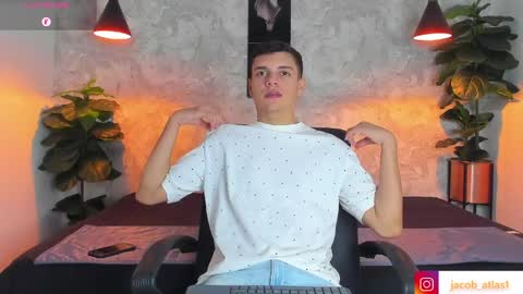 ian_jacob online show from April 9, 7:20 pm