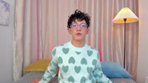 ian  online show from February 17, 3:27 am