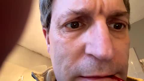 icums4u online show from February 25, 5:25 pm