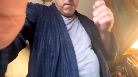 icums4u online show from October 11, 8:18 am