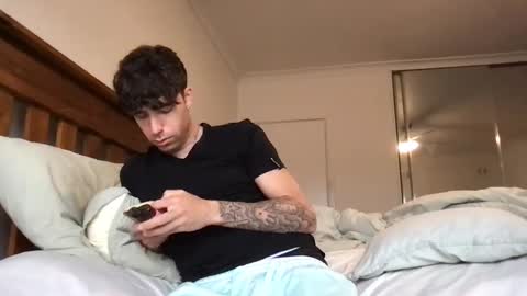 Snapshot of icyninesix chatting on March 10, 11:49 pm icyninesix online show from March 10, 11:49 pm