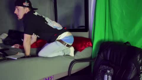 Amiri Roue online show from January 12, 12:49 am