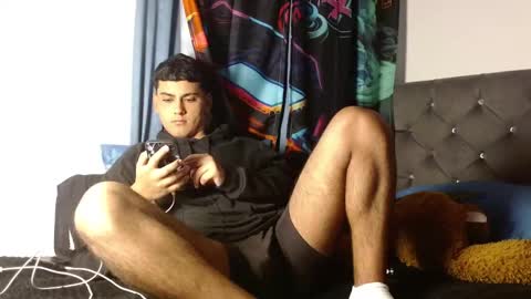 im_juanda online show from November 4, 8:32 pm