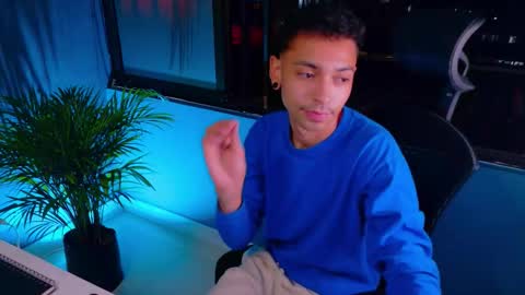 Tavo online show from February 26, 2:02 am