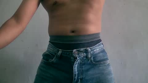 imanimal online show from February 15, 8:22 am