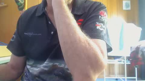 Aussie Guy online show from February 15, 11:02 pm